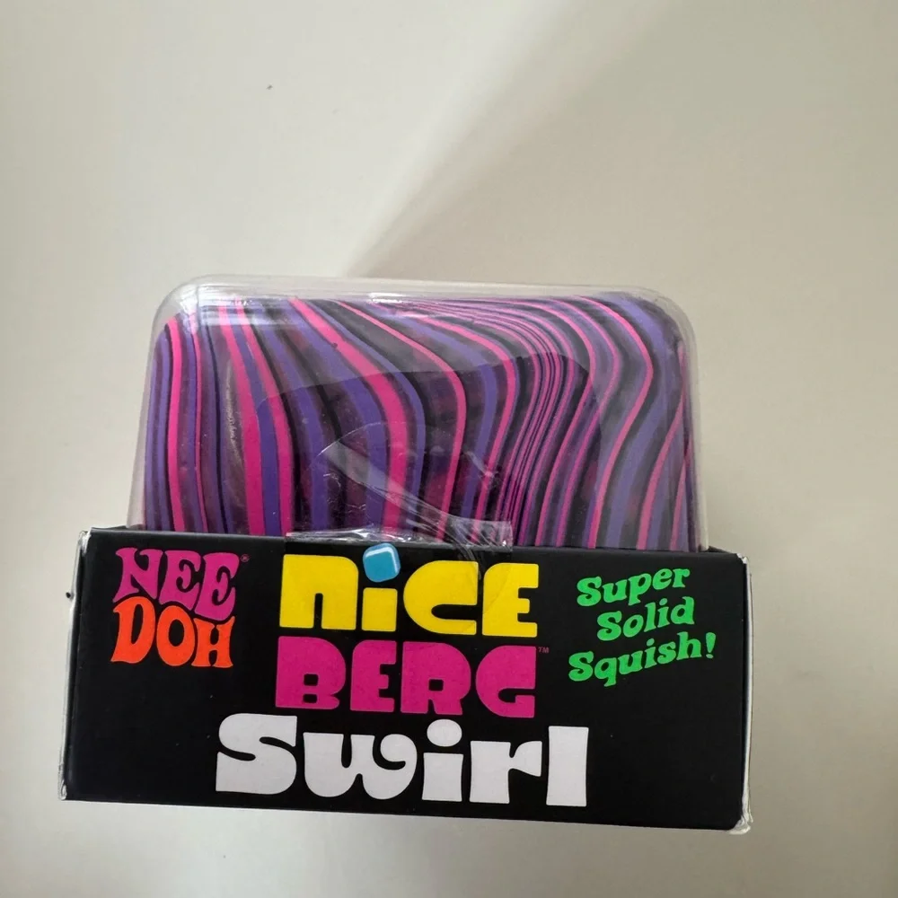 NeeDoh Nice Berg Swirl Super Solid Squish - BRAND NEW IN BOX - Picture 4 of 8